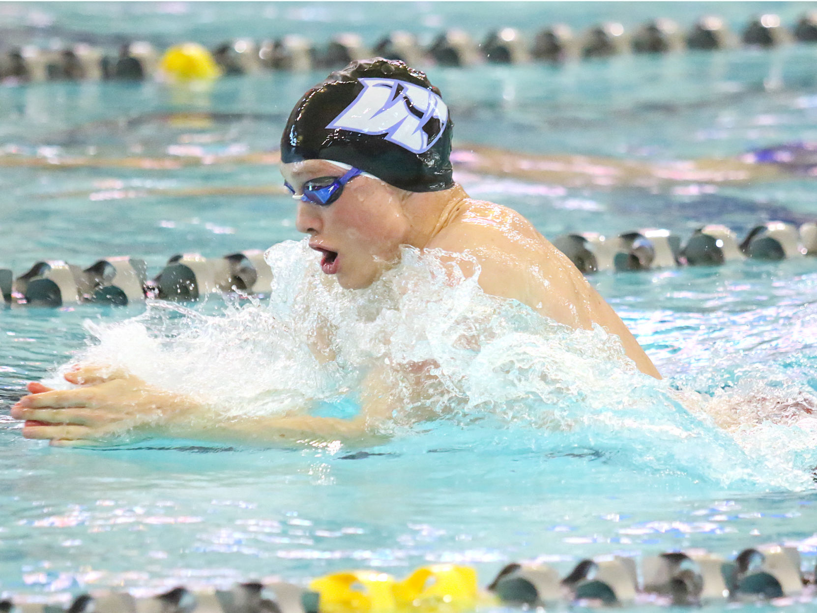 Missouri Class 1 swimming and diving championships preliminaries